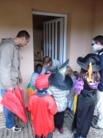 /album/halloween-2012/p1050345-jpg/
